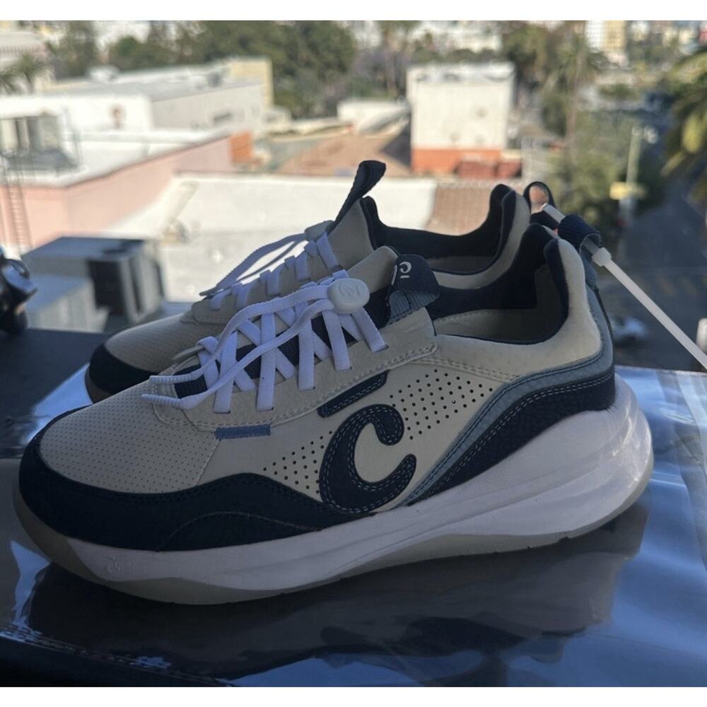 Clove Women's Strada Sneaker in Sand / Navy / White, Size 7, All Day Comfort
